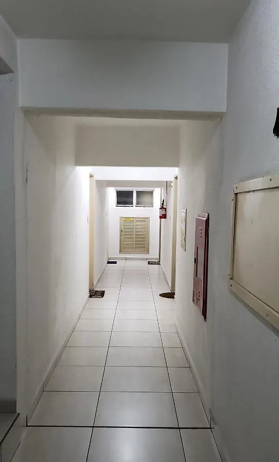 Quarto Em Apartamento Centro 克里西玛 公寓