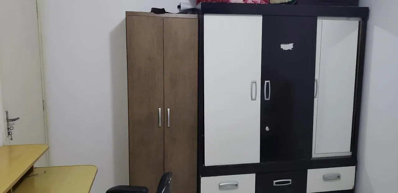 Quarto Em Apartamento Centro 克里西玛 巴西
