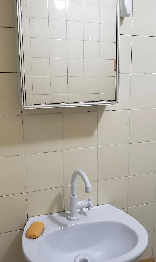公寓 Quarto Em Apartamento Centro 克里西玛